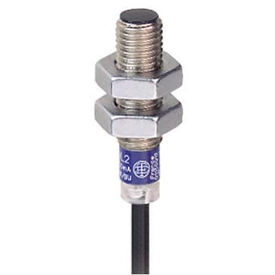 Индуктивный датчик приближения Telemecanique Sensors XS508B1NAL2