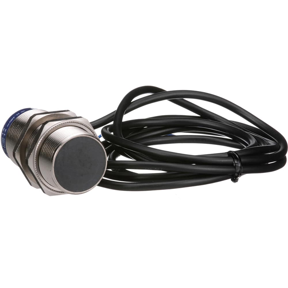 Индуктивный датчик приближения Telemecanique Sensors XS630B1MAL2