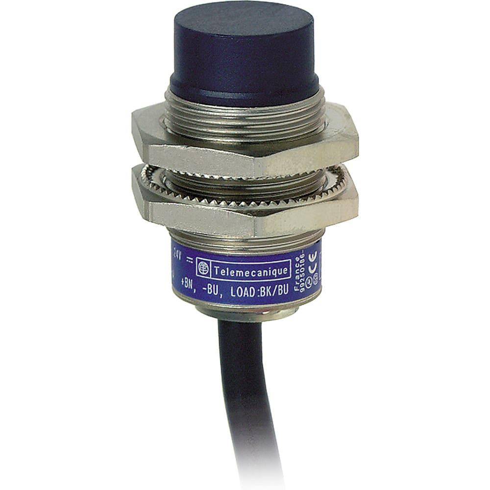 Емкостный датчик приближения Telemecanique Sensors XS4P08PA340S