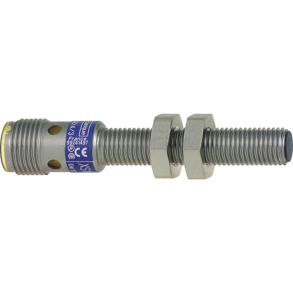 Емкостный датчик приближения Telemecanique Sensors XS1M18KPM40D