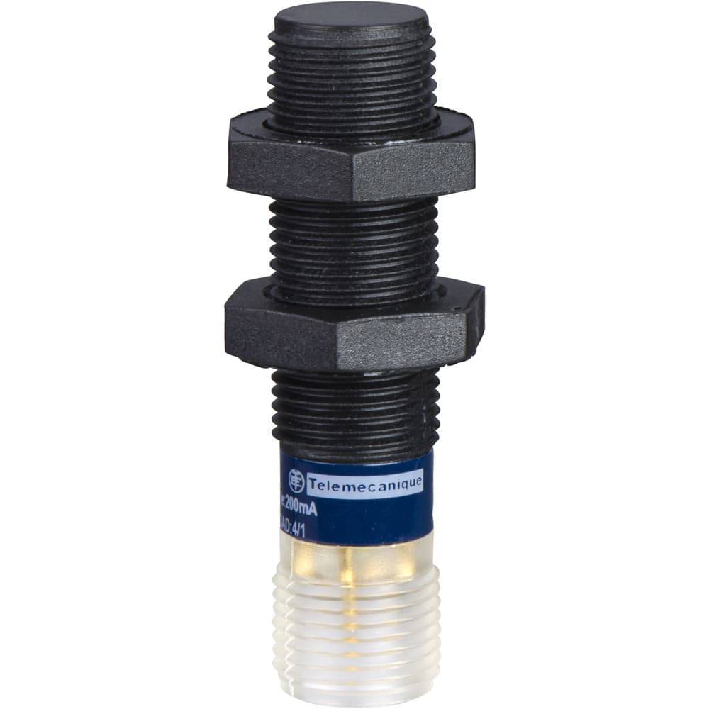 Емкостный датчик приближения Telemecanique Sensors XS4P12PA370L1